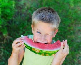 心碎吃瓜群众大哭图片搞笑,搞笑瞬间引网友爆笑